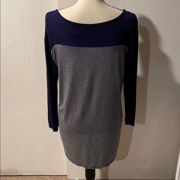 BKE red top - Picture 2 of 5